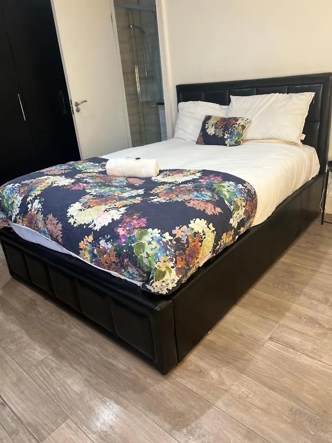 Luxury Double Room W/ Private Bathroom Edinburgh Birleşik Krallık